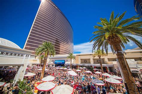 Encore club vegas - Encore Beach Club is at the Encore at 3121 S Las Vegas Blvd. Days Open. 11 AM – 7 PM Fri, Sat & Sun. Now on year 13 and counting, Encore Beach Club is known informally as the “happiest place on earth”. After a …